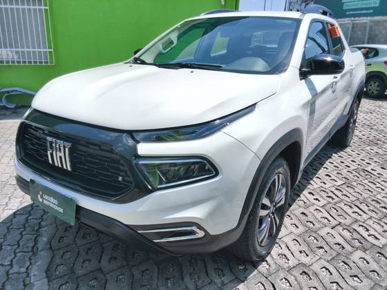 FIAT TORO 1.3 TURBO 270 FLEX FREEDOM AT6 FIAT TORO 1.3 TURBO 270 FLEX FREEDOM AT6